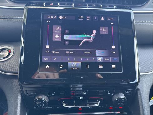 New 2026 Jeep Grand Cherokee Laredo X RWD image 15