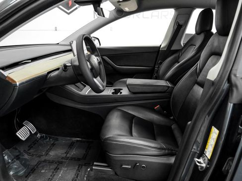 Used 2022 Tesla Model Y Performance AWD/4WD image 4