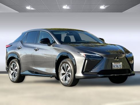 Used 2023 Lexus RZ 450e Premium image 7