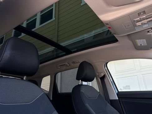 Certified 2026 Volkswagen Taos SE FWD image 17