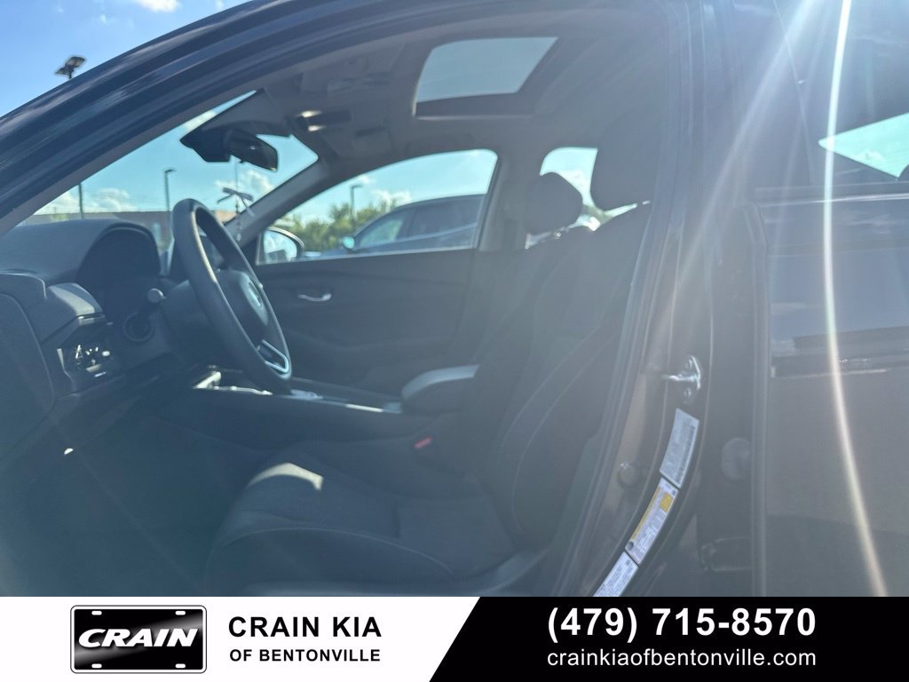 Used 2024 Honda Accord EX image 12