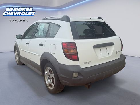 Used 2007 Pontiac Vibe w/ Preferred Package FWD image 3