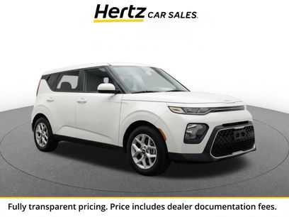 Used 2025 Kia Soul LX w/ LX Technology Package
