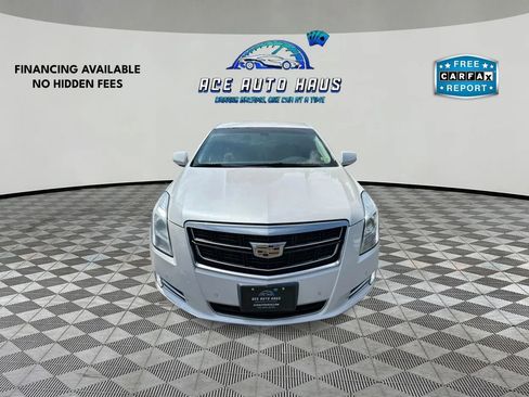 Used 2016 Cadillac XTS Luxury image 2