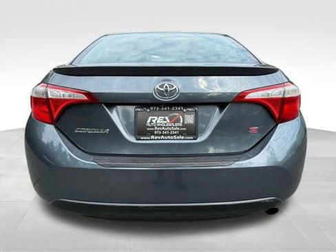 Used 2015 Toyota Corolla S Premium image 4