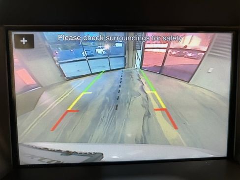 Used 2016 Ford C-MAX SEL w/ Equipment Group 302A image 19