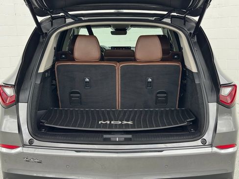 Used 2025 Acura MDX FWD w/ Technology Package image 18