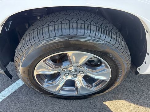 Used 2022 RAM 1500 Laramie AWD/4WD image 34