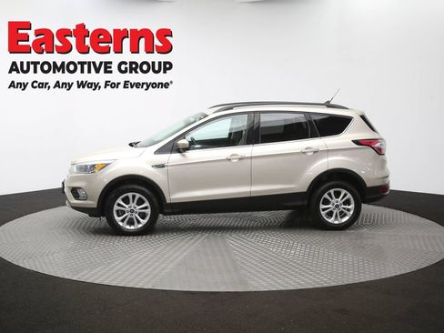 Used 2018 Ford Escape SE w/ SE Sync 3 Package AWD/4WD image 59