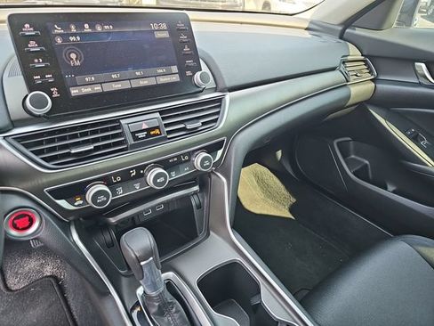 Used 2021 Honda Accord LX image 21