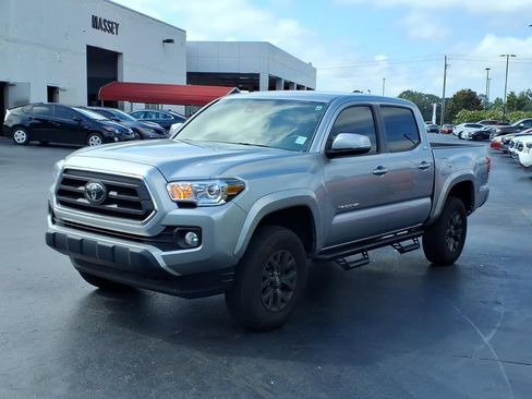 Used 2023 Toyota Tacoma SR5 w/ Technology Package AWD/4WD image 7