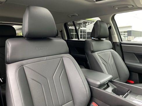 New 2025 Hyundai Santa Fe XRT image 54