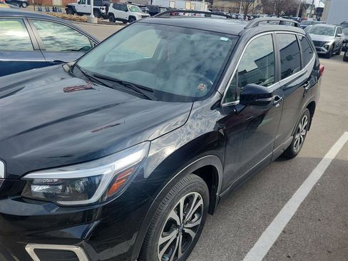 Used 2021 Subaru Forester Limited w/ Popular Package #3 image 8