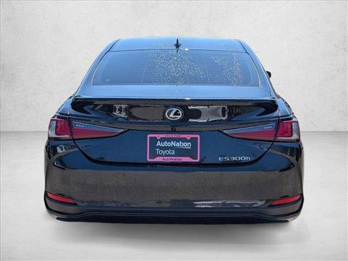 Used 2025 Lexus ES 300h w/ Accessory Package (Z1) FWD image 6