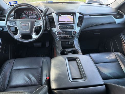 Used 2018 GMC Yukon XL SLT w/ Premium Edition RWD image 16