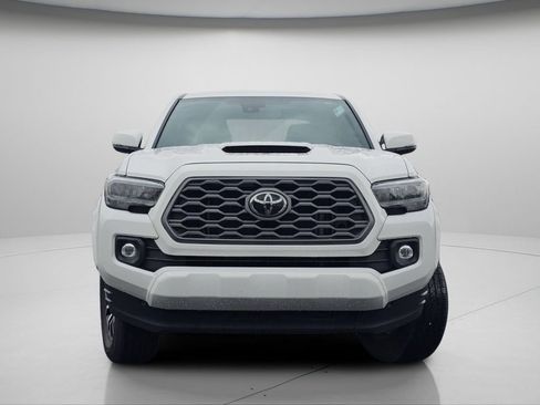 Used 2023 Toyota Tacoma 4x4 Double Cab image 3