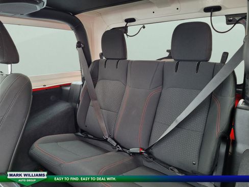 Used 2020 Jeep Wrangler Rubicon image 17