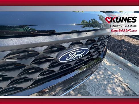 Used 2026 Ford Maverick XLT w/ Equipment Group 301A AWD/4WD image 38