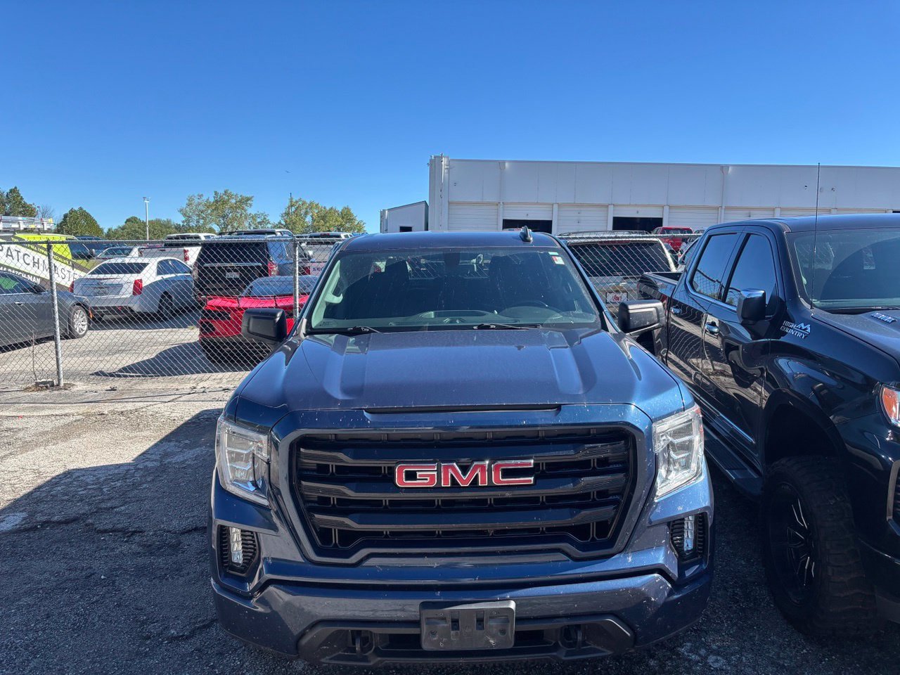 Used 2022 GMC Sierra 1500 Elevation AWD/4WD image 3