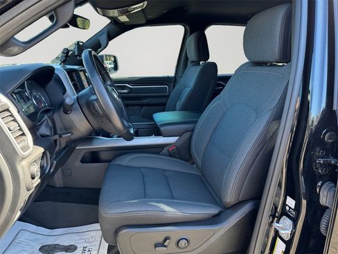 Used 2023 RAM 1500 Big Horn image 24