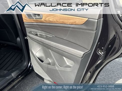 Certified 2024 Volkswagen Atlas SE AWD/4WD image 38