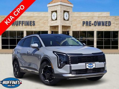Certified 2026 Kia Sportage EX w/ EX Panorama Roof Package FWD image 1