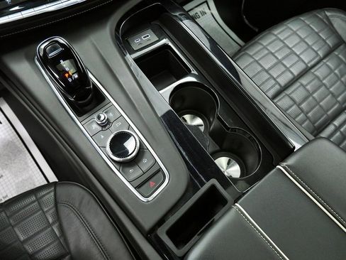 Used 2023 Cadillac Escalade ESV V image 36