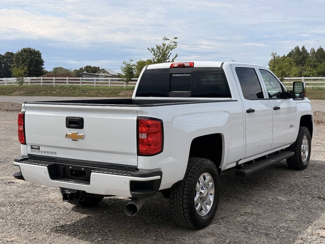 Used 2017 Chevrolet Silverado 2500 LTZ w/ Duramax Plus Package AWD/4WD image 4
