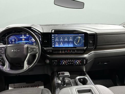 Used 2022 Chevrolet Silverado 1500 LT Trail Boss image 22