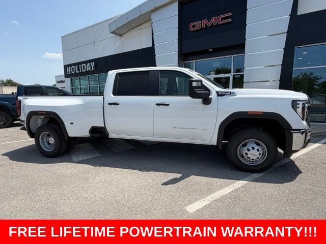 New 2026 GMC Sierra 3500 Pro w/ 1SA Pro Safety Plus Package AWD/4WD image 2