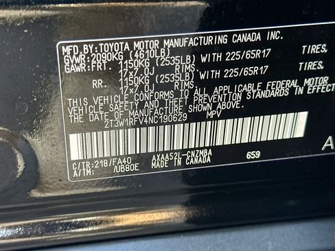 Used 2022 Toyota RAV4 XLE w/ Convenience Package image 40