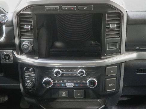 Used 2021 Ford F150 Lariat w/ Max Trailer Tow Package image 28