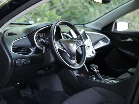 Used 2024 Chevrolet Malibu RS FWD image 9