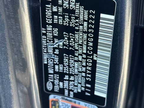 Used 2021 Kia Sorento LX AWD/4WD image 28