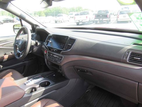 Used 2025 Honda Ridgeline RTL image 17