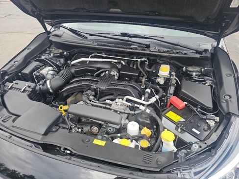 Used 2021 Subaru Crosstrek 2.5i Sport w/ Moonroof Package image 4