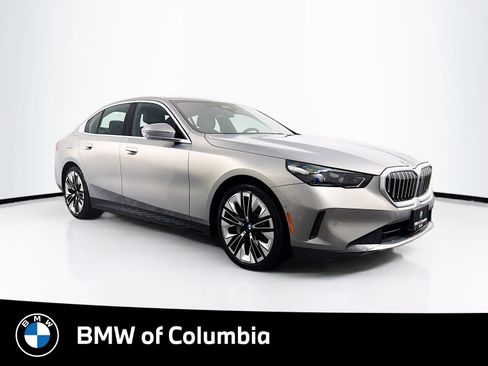 Used 2024 BMW 530i xDrive w/ Premium Package AWD/4WD image 1
