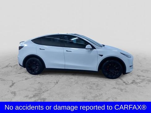 Used 2021 Tesla Model Y Long Range AWD/4WD image 2
