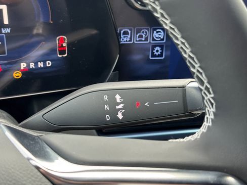 New 2026 Chevrolet Equinox EV LT image 22