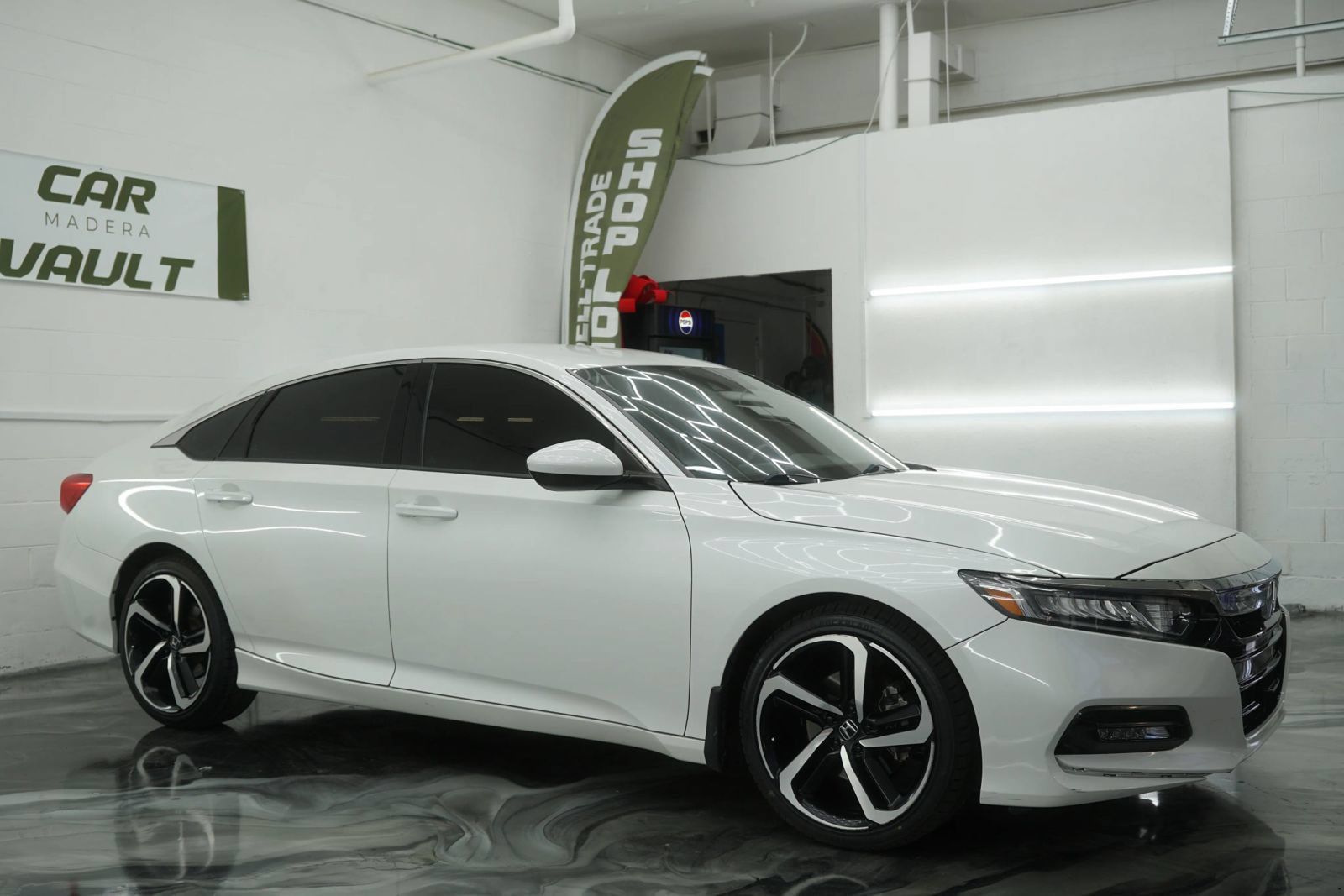 Used 2020 Honda Accord Sport image 5