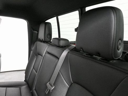 New 2026 GMC Canyon Elevation w/ Convenience Package image 20