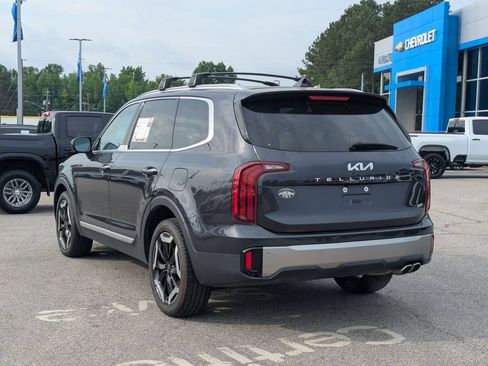 Used 2025 Kia Telluride S AWD/4WD image 5