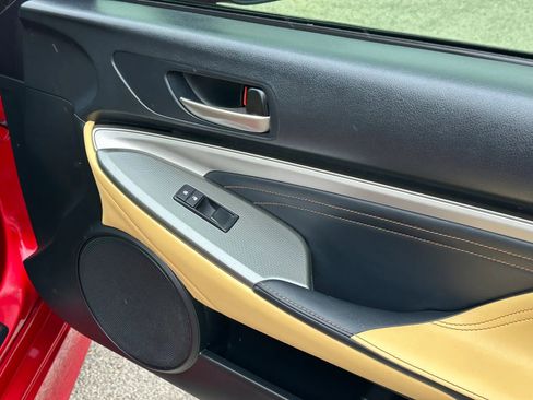 Used 2016 Lexus RC 350 image 18