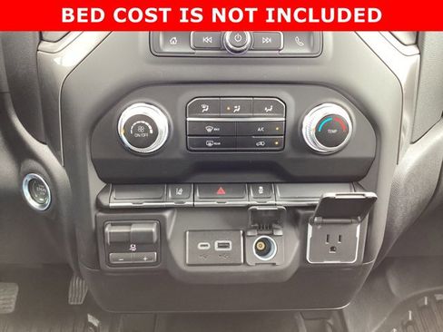 New 2025 GMC Sierra 3500 Pro w/ Convenience Package image 24