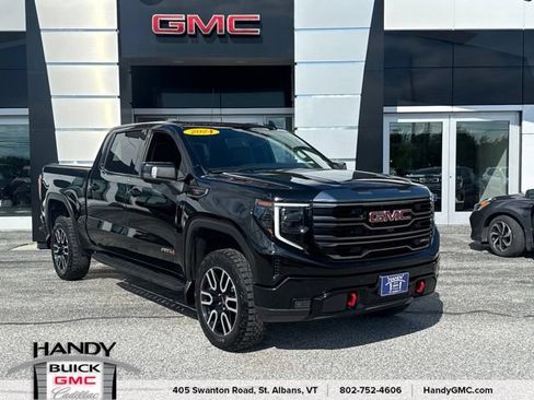 Used 2024 GMC Sierra 1500 AT4 w/ Technology Package AWD/4WD image 1