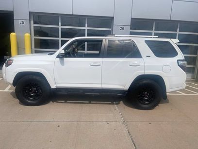 Certified 2024 Toyota 4Runner SR5 Premium w/ Moonroof Package