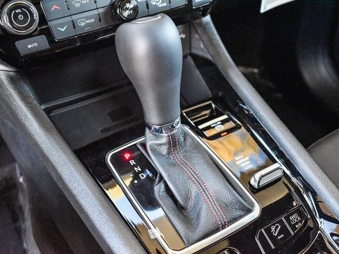 New 2026 Jeep Compass Trailhawk w/ Sun, Sound & Navigation Group image 21