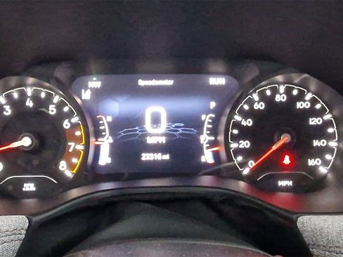 Used 2022 Jeep Compass Latitude image 15