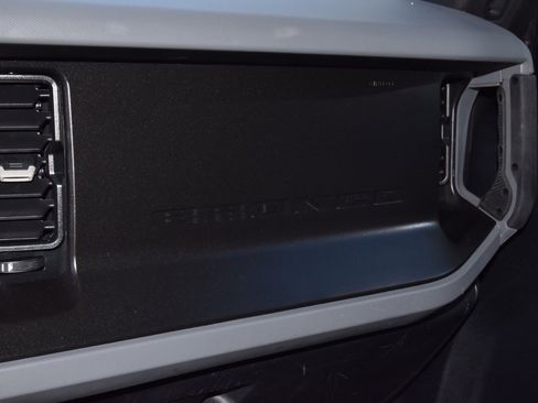 Used 2022 Ford Bronco Big Bend image 35