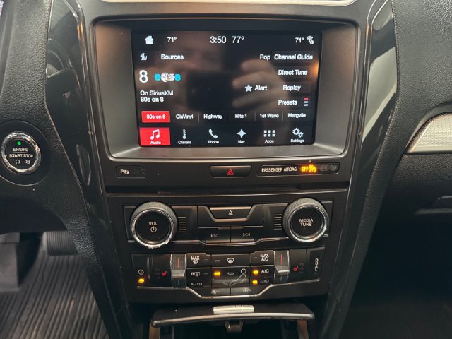 Used 2017 Ford Explorer XLT w/ Equipment Group 202A AWD/4WD image 3